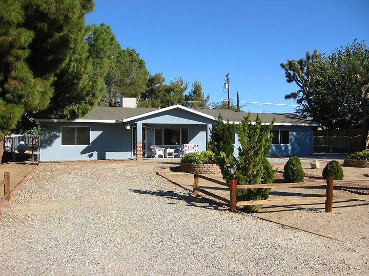 Hi-Desert furnished Housing Available for Short Term